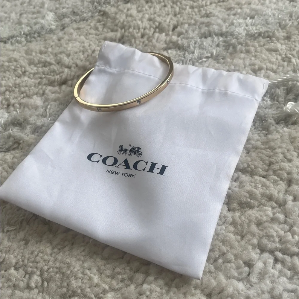 Coach Essential Hinged Bangle - Picture 3 of 5
